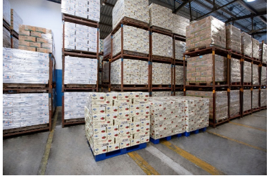 Vinamilk[-]ký[-]kết[-]hợp[-]đồng[-]trị[-]giá[-]1,2[-]triệu[-]USD[-]xuất[-]khẩu[-]sữa[-]hạt[-]và[-]trà[-]sữa[-]sang[-]Hàn[-]Quốc